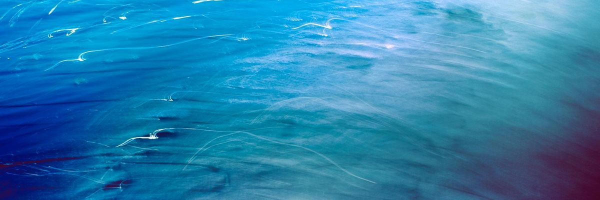 Calm abstract wave representing fluid body movements